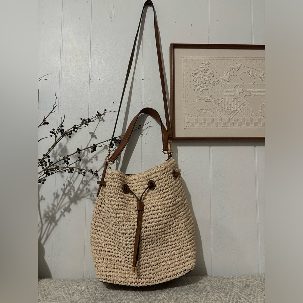 🍷☀️Ralph Lauren Crochet-Straw Debby Drawstring Bag - Picture 6 of 13
